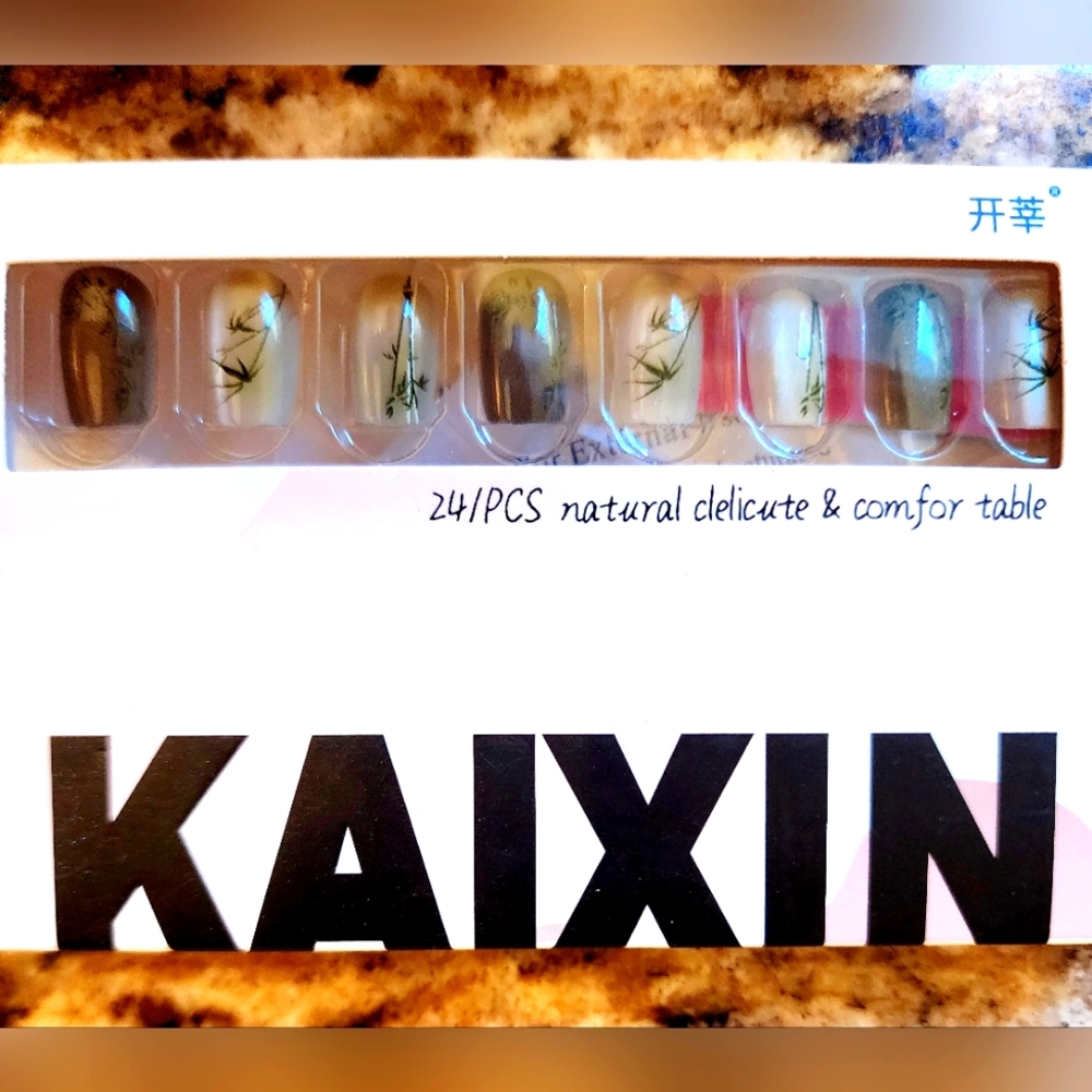 Artificial nails